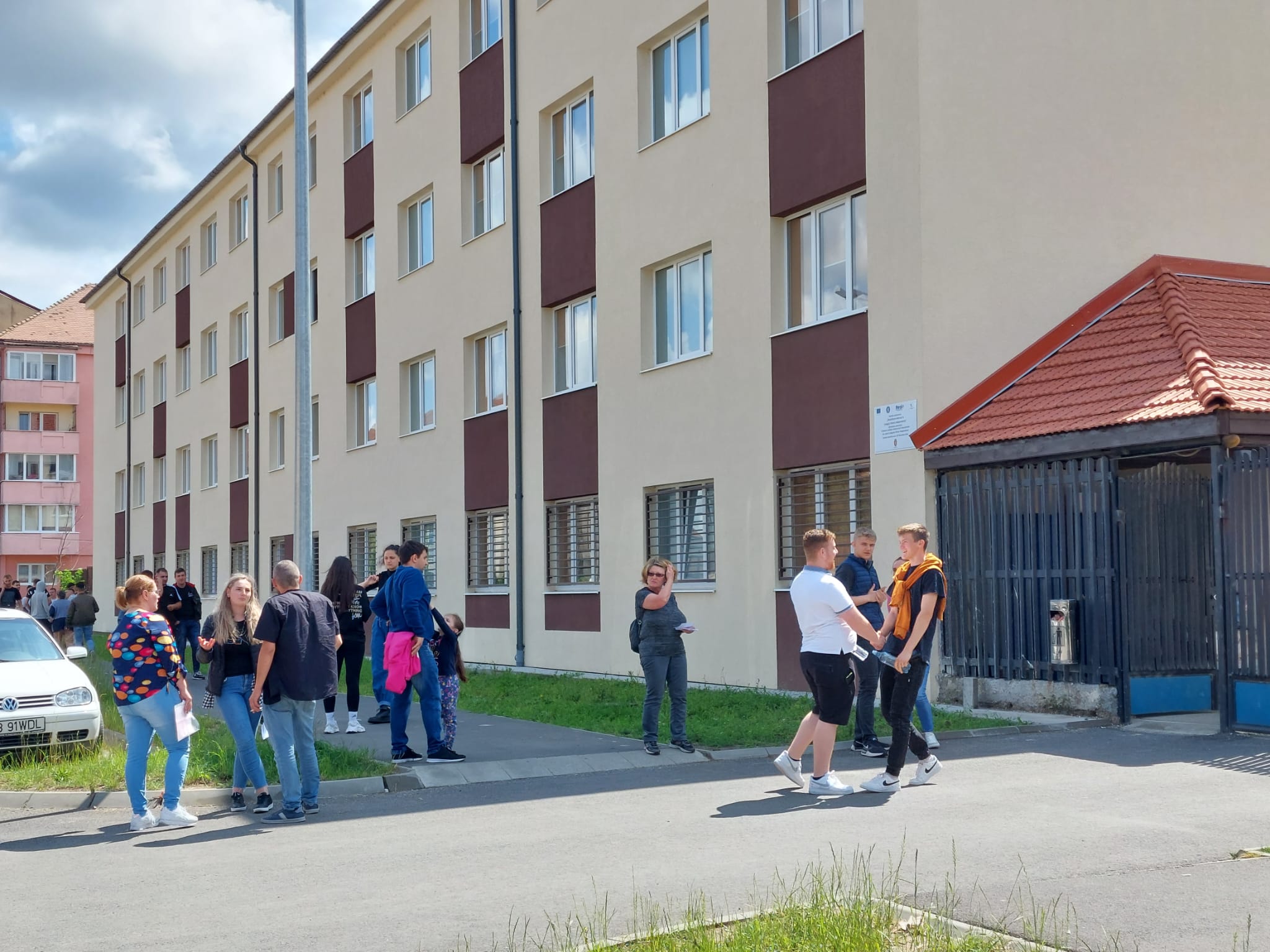 Luni încep probele scrie ale Bacalaureatului de toamnă. S-au înscris peste 570 de elevi din Sibiu