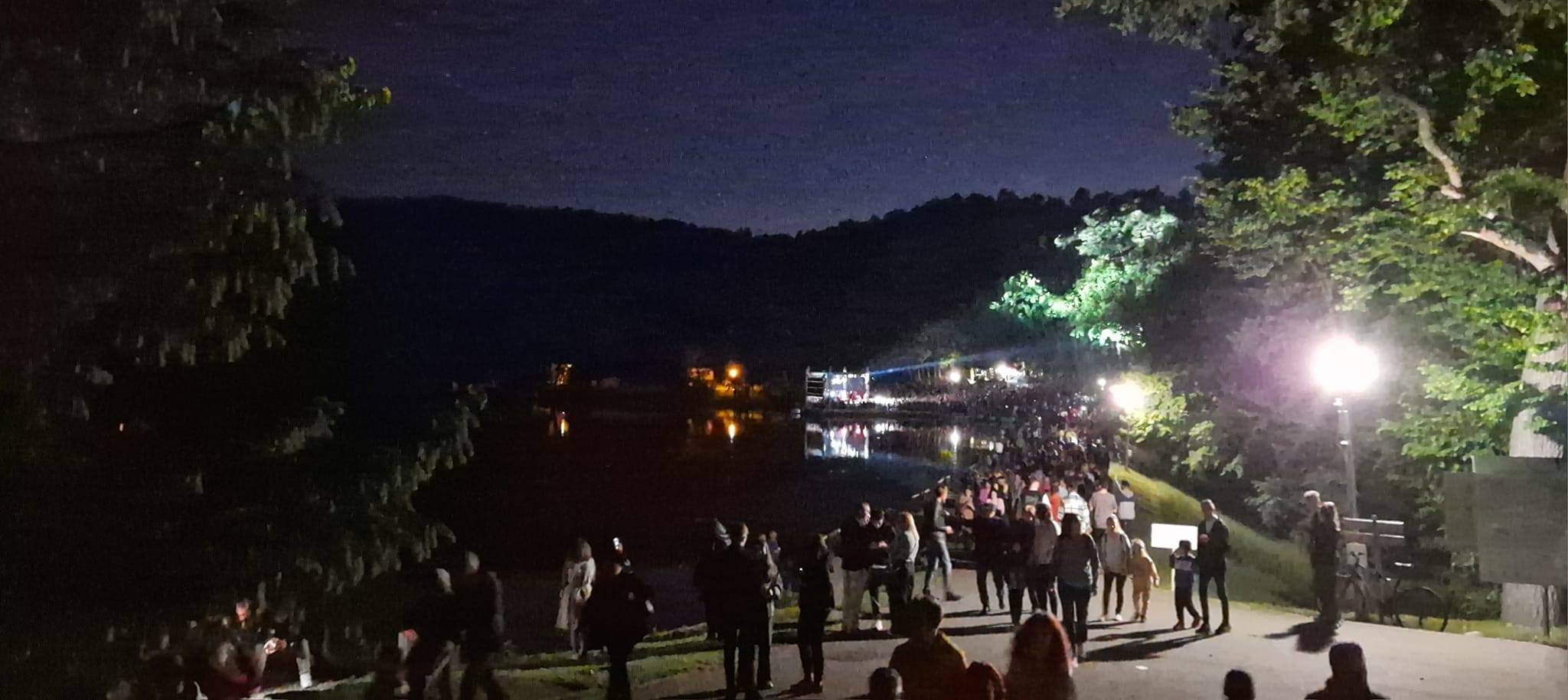 Programul autobuzelor pe linia 13 va fi prelungit pentru Astra Rock Festival