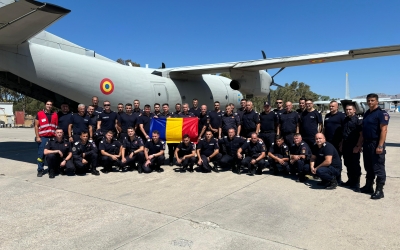 Cei 40 de pompieri români plecaţi în Grecia, pregătiţi să intervină în regiunea Attica