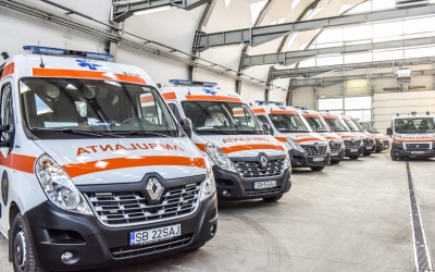 Ambulanță nouă pentru SAJ Sibiu, cumpărată de Consiliul Județean. Cele mai vechi autospeciale au peste 650.000 de km la bord și mai mult de 20 de ani