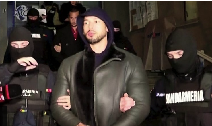 Fraţii Tate, audiaţi la DIICOT într-un nou dosar. Acuzații de trafic de minori şi act sexual cu un minor (surse)