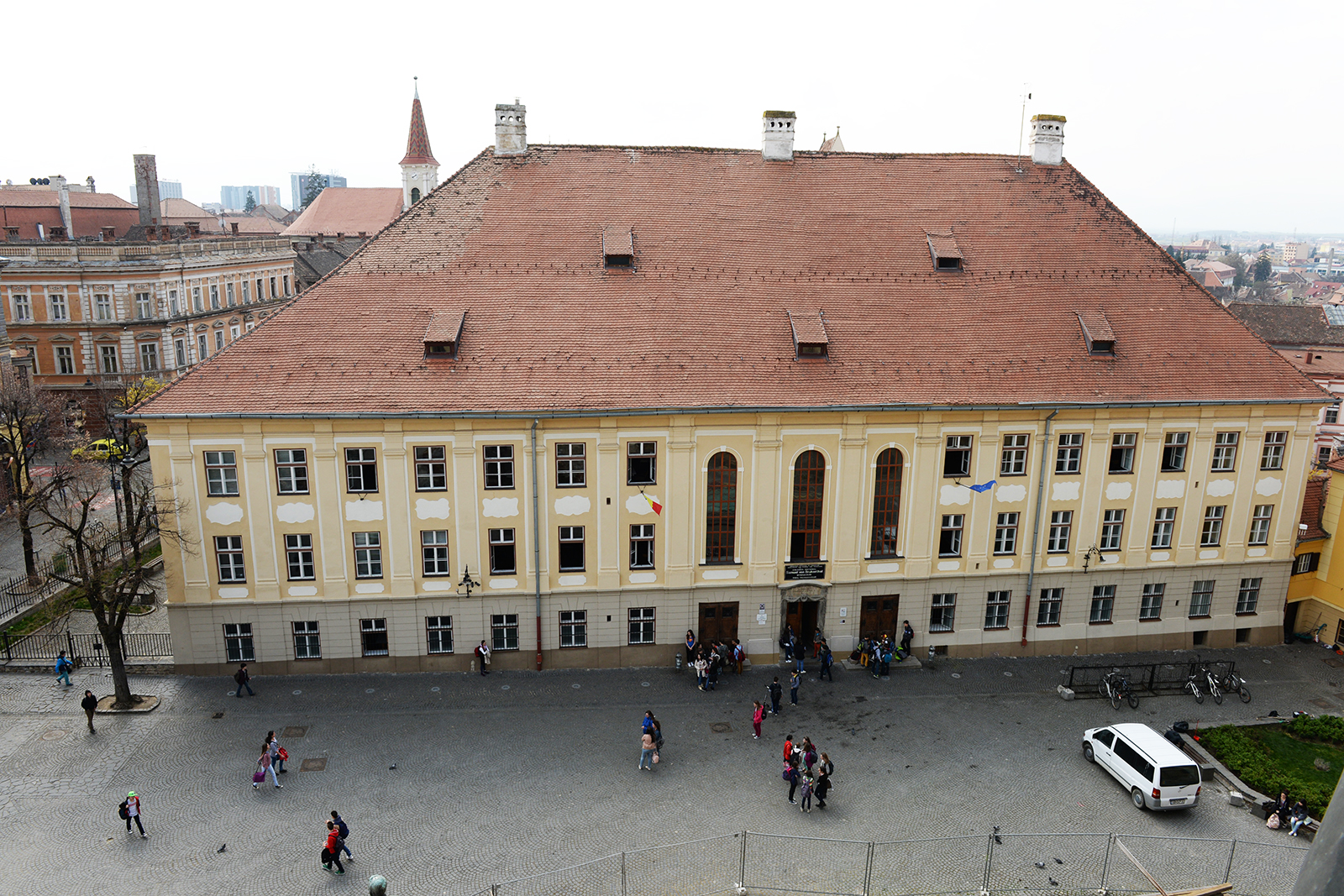 Primăria Sibiu s-a înțeles cu Parohia Evanghelică să preia administrarea clădirii Colegiului Brukenthal pe o perioadă de 20 de ani, pentru a o reabilita cu fonduri europene