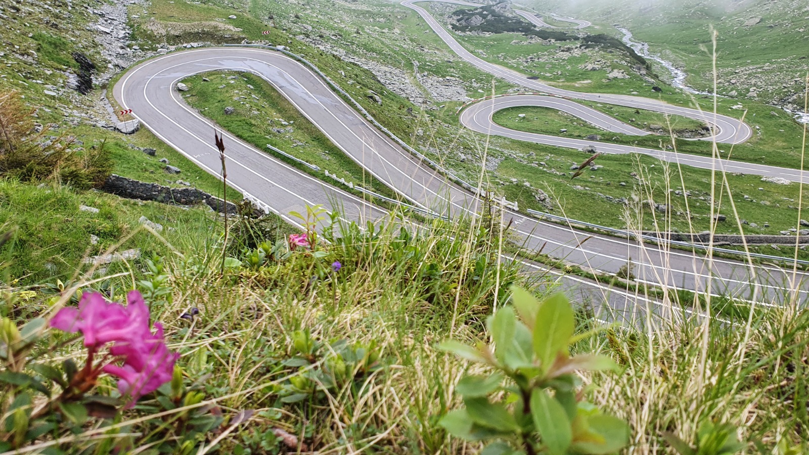 Circulație închisă pentru trei ore, vineri, pe Transfăgărășan