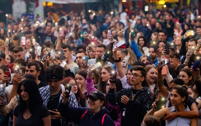 Începe ”I Love Șopa”! Trei zile de concerte cu Andra, Carla's Dreams, Irina Rimes, Smiley, Andia, Grasu XXL, Puya, Mario Fresh și Guess Who la festivalul din Pădurea Șopa!