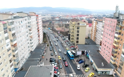 Variantele Primăriei Sibiu pentru fluidizarea circulației pe Semaforului și străzile din zonă: sistem de sensuri unice, bandă dedicată autobuzelor și pistă pentru biciclete. Studiu de trafic, în vederea modernizării