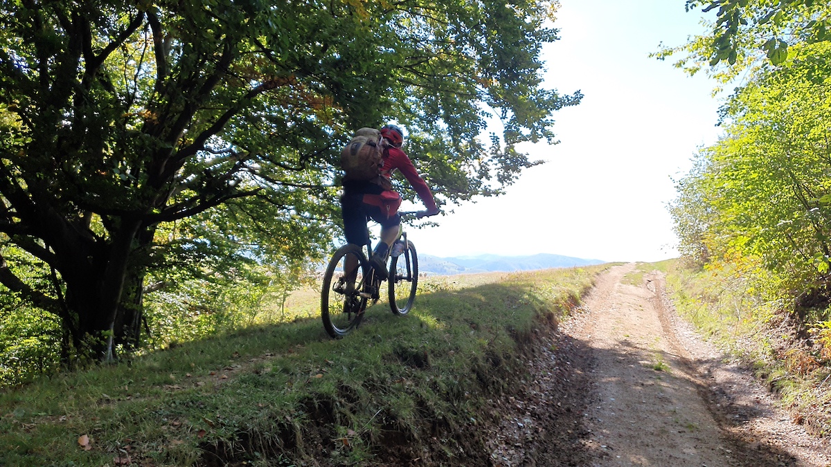 BBC, pe Via Transilvanica: O excursie de 1.400 km în sălbăticia Europei de Est. ”Eram singur, dar nu mă simțeam deloc pierdut”