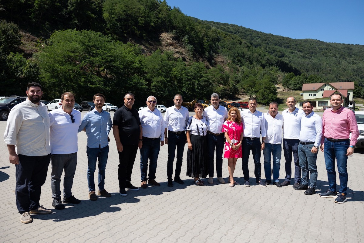 Premierul Marcel Ciolacu și ministrul Transporturilor s-au ținut de cuvânt: Valea Oltului s-a redeschis în termenul asumat