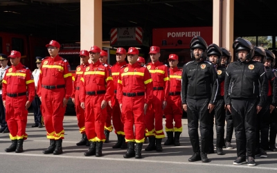 Pompierul Anului 2023 este plutonierului Petru Robert. Ceremonie militară la Sibiu, de Ziua Pompierilor
