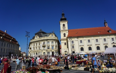 Târgul Olarilor - artă populară și comuniune, în Piața Mare din Sibiu