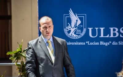 Demisie majoră la ULBS: Prorectorul Andrei Terian a renunțat la funcție „din motive personale”