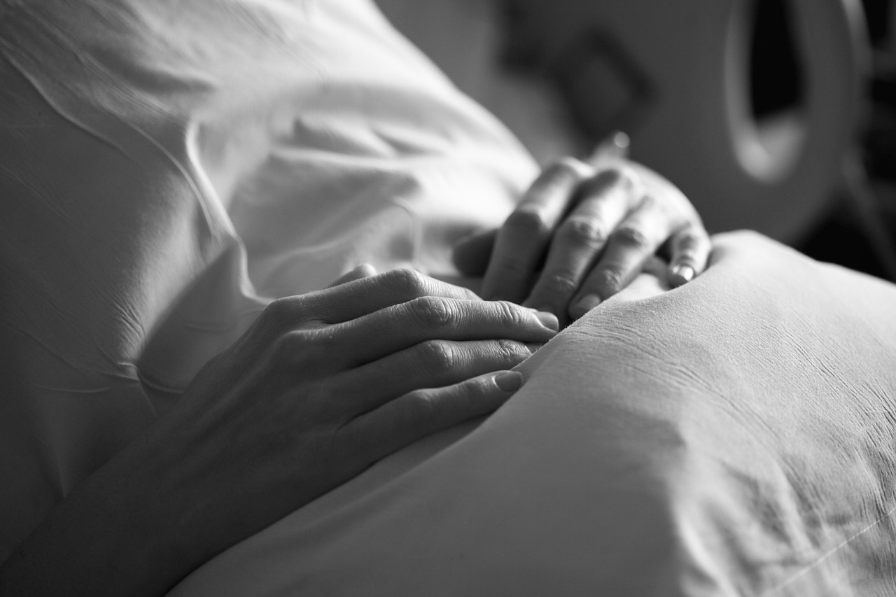Infirmier de la Spitalul de Psihiatrie, condamnat la 18 ani și 8 luni de închisoare pentru violarea a 4 paciente. Pentru fiecare caz e obligat la daune morale de 10 mii de euro