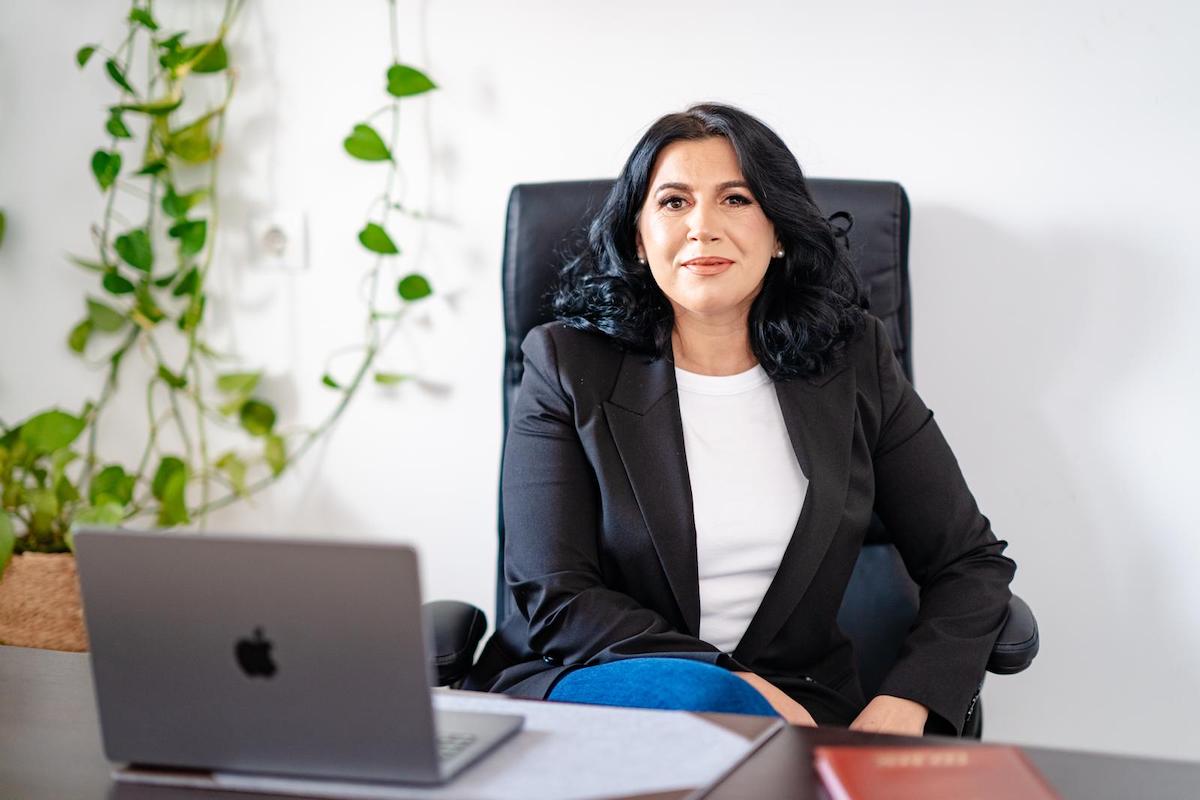 Cu experiență de 17 ani în domeniul resurselor umane, sibianca Dalia Ionescu și-a deschis firmă de recrutare. Sfaturi pentru un CV complet, ce-și doresc angajatorii și ce caută angajații