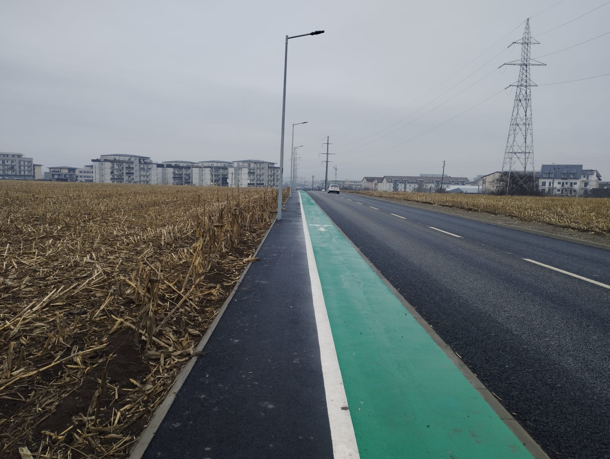 Din nou despre strada Varșovia: Contractul semnat cu Electrica pentru coborârea în subteran a rețelei de înaltă tensiune nu s-a concretizat. Investiția a rămas la 5 milioane, nu 12