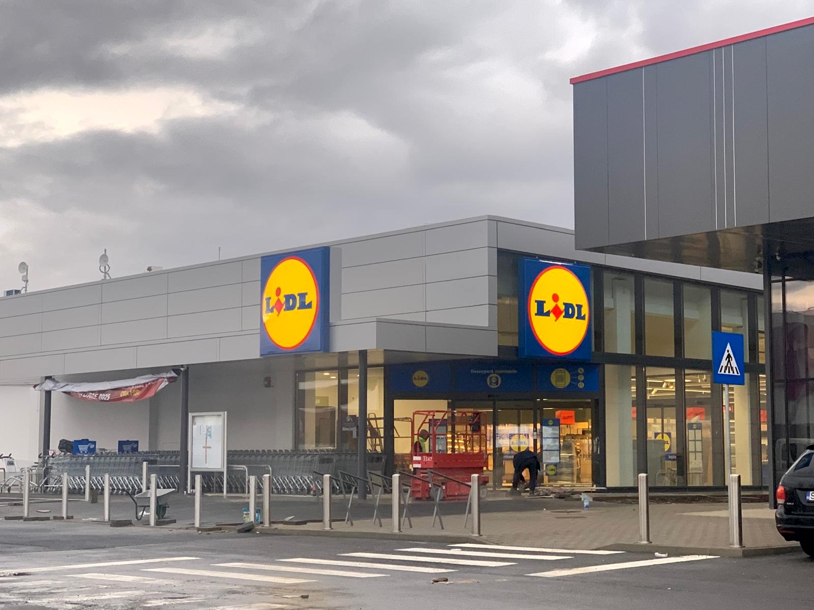 Lidl inaugurează joi un nou supermarket în Sibiu, în cadrul PRIMA Shopping Center