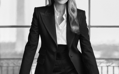 Casa Albă prezintă portretul oficial al Melaniei Trump, lucrarea fotografei belgiene Regine Mahaux
