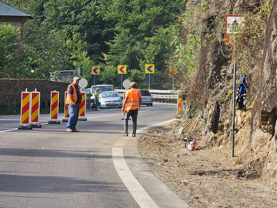 CNAIR anunţă restricţii de circulaţie pe Valea Oltului în zilele de 5, 6 şi 7 ianuarie
