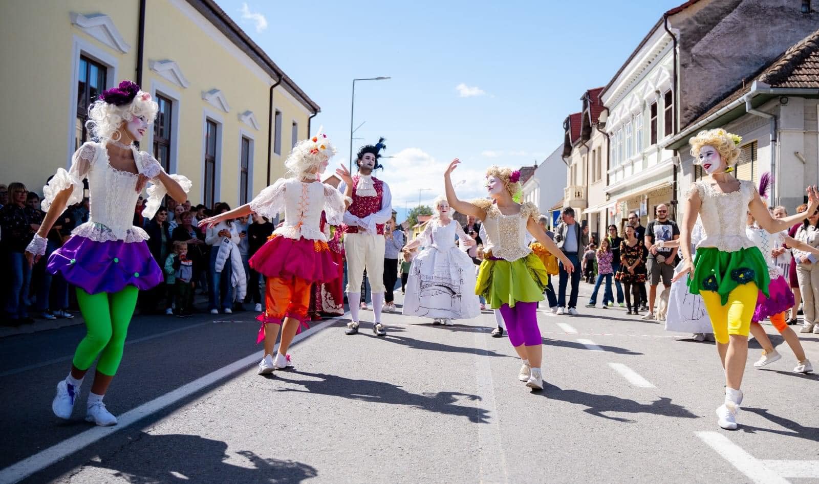 Consiliul Județean Sibiu organizează dezbateri publice privind ghidurile de finanțare ale agendelor comunității