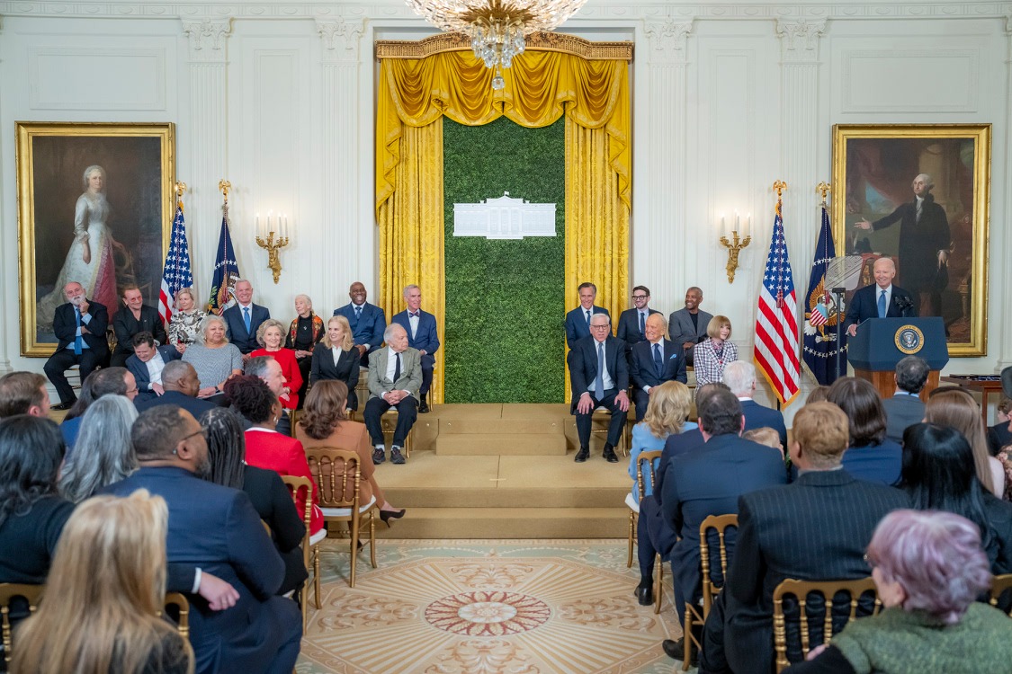 Bono, Denzel Washington, George Soros, Hillary Clinton și Messi au primit Medalia Libertății, una dintre cele mai înalte distincții civile din SUA
