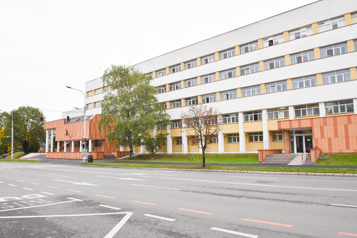 Spitalul Județean Sibiu primește finanțare europeană pentru investiții în Secția de Oncologie. Proiectul Spitalului Militar a fost respins