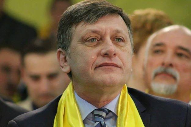 Alegerile prezidențiale vor avea loc în 4 și 18 mai. Crin Antonescu rămâne candidatul coaliției de guvernare