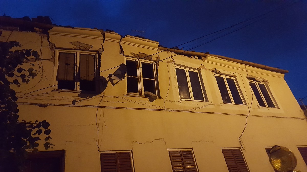 Apartament pe Crișanei, distrus de o explozie, scos la licitație: 18.000 de euro. Prețul a fost redus cu 25%