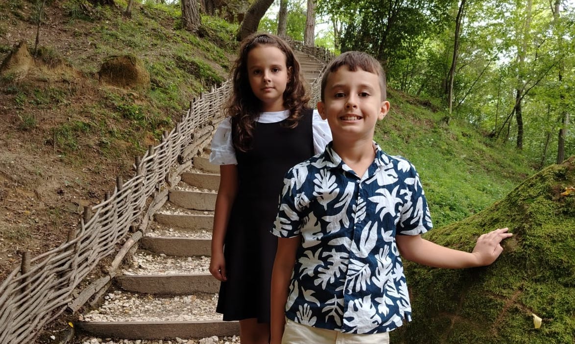 „Copilul tău va fi bine”. Povestea lui Matei, operat pe cord deschis cu sprijinul Fundației Polisano