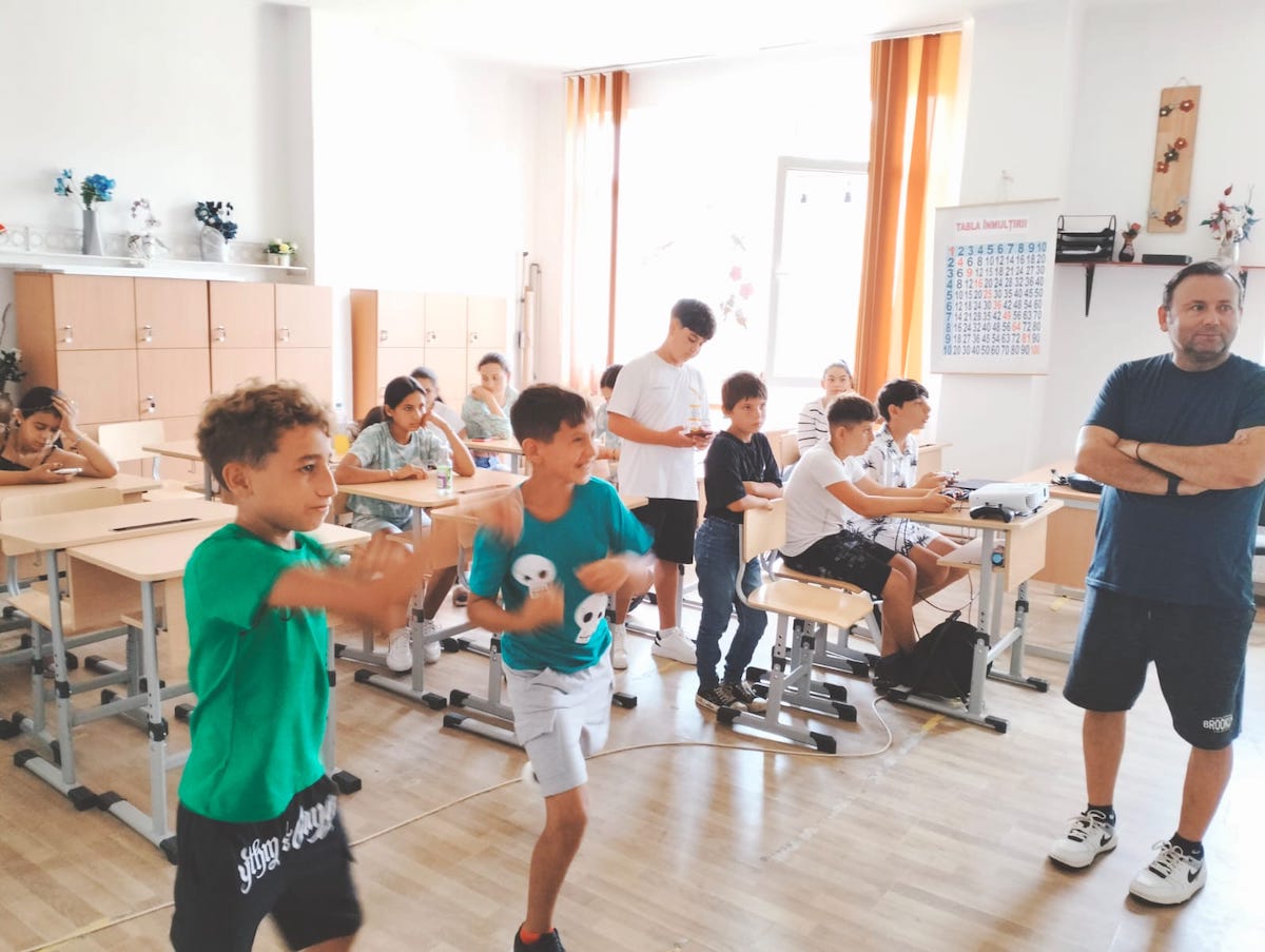 „Educația este șansa ta!”, un proiect de 200.000 de euro pentru elevii vulnerabili de la Liceul Tehnologic „Stănescu Valerian” din Târnava