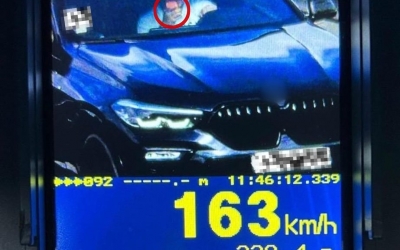 Acțiune a polițiștilor pe Autostrada A1: au reținut 23 de permise ale șoferilor care au folosit telefoanele mobile, au depășit viteza maximă admisă și au avut comportament agresiv în trafic