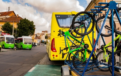 Duminică este ultima zi din acest an în care autocarul de Păltiniș va fi echipat cu remorcă pentru biciclete