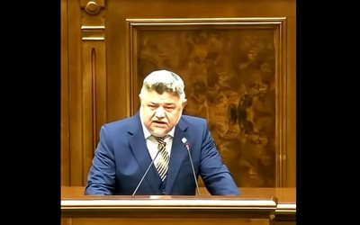 Ninel Peia îi cere scuze Ruxandrei Cibu Deaconu, „având în vedere că e o doamnă (...)”, dar solicită sancționarea parlamentarului de Sibiu pentru declarația „extremiştii interzic filmele deocheate'”