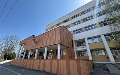 Donații de peste jumătate de milion de lei către Spitalul Județean. S-au investit în instalații, aparatură și mobilier