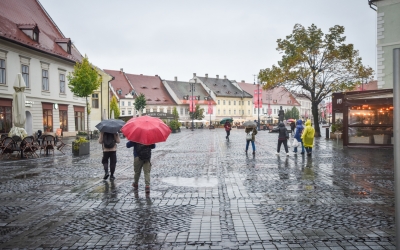 Încep ploile. Temperatura în Sibiu va fi vineri între 6 și 17 grade Celsius