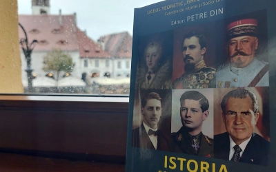 43 de elevi și 23 de profesori au contribuit la volumul XI al proiectului educațional „Istoria scrisă de tineri”