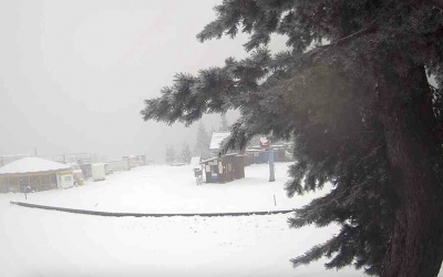 Ninge la Păltiniș. Complexul de schi și snowboard anunță deschiderea sezonului în 29 noiembrie