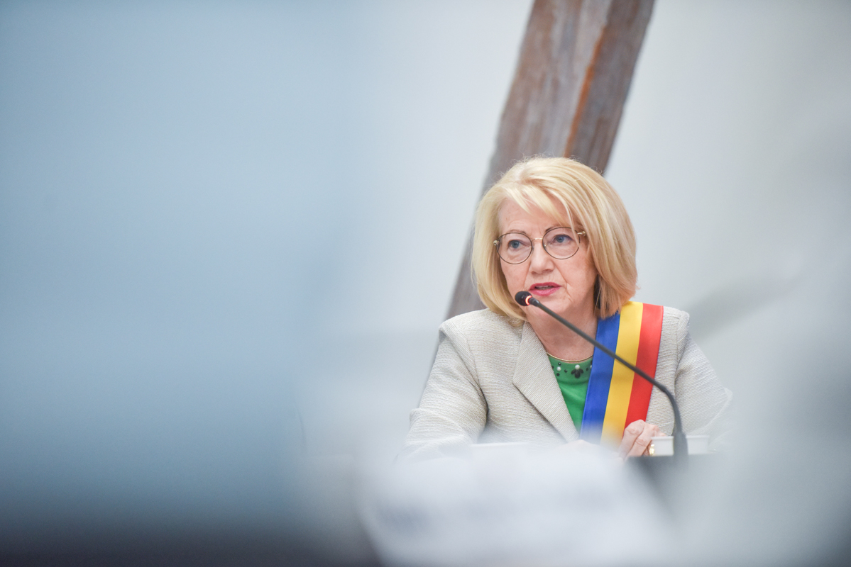 Fodor, despre Păltiniș: „După trei întâlniri la Consiliul Județean unde nici-un deget nu s-a mișcat, mai facem una acum”. Sibiul n-are bani pentru „deservit vecinătatea”