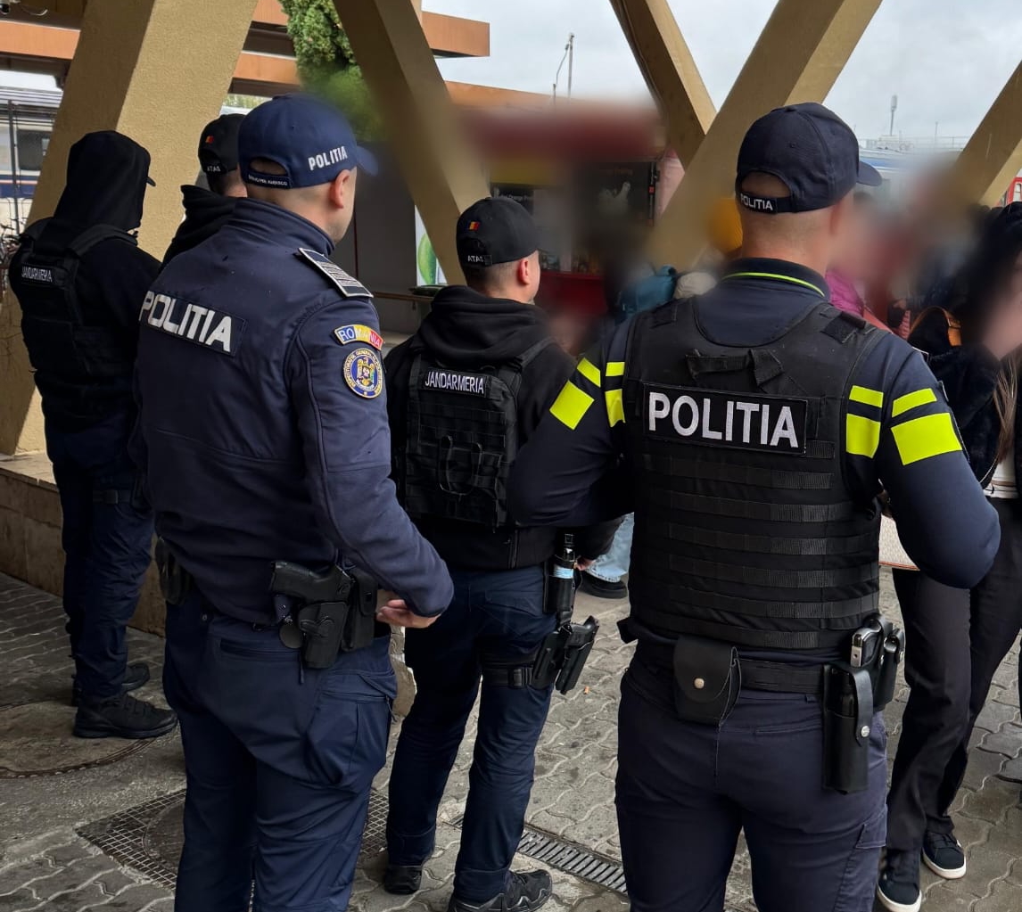 Amplă acțiune a polițiștilor sibieni în zona Gării: 81 de persoane legitimate și 41 de autoturisme controlate. A fost activat butonul de panică în trei societăți comerciale