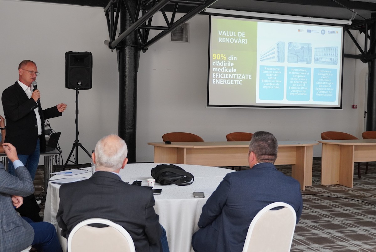 Proiectele de eficientizare energetică ale Consiliului Județean Sibiu – modele de bună practică la Târgul Internațional RoEnergy 2025