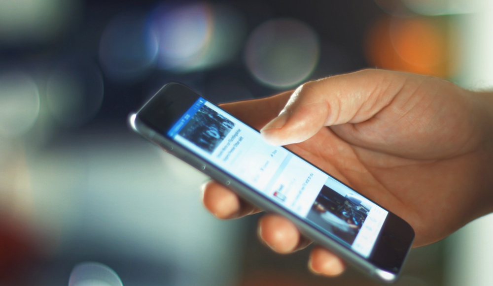 Bitdefender: Reclamele înșelătoare de pe Facebook s-au mutat și pe YouTube și Google