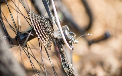 Biciclete furate din Sibiu, găsite la Cugir după ce au fost vândute online. Doi sibieni, reținuți de polițiști