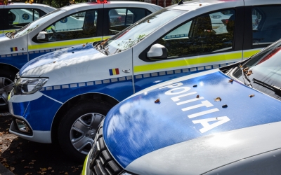 Un copil de 10 ani, lovit cu palma peste față de tată, în urma unui scandal. Mama a chemat poliția, iar bărbatul a primit ordin de restricție