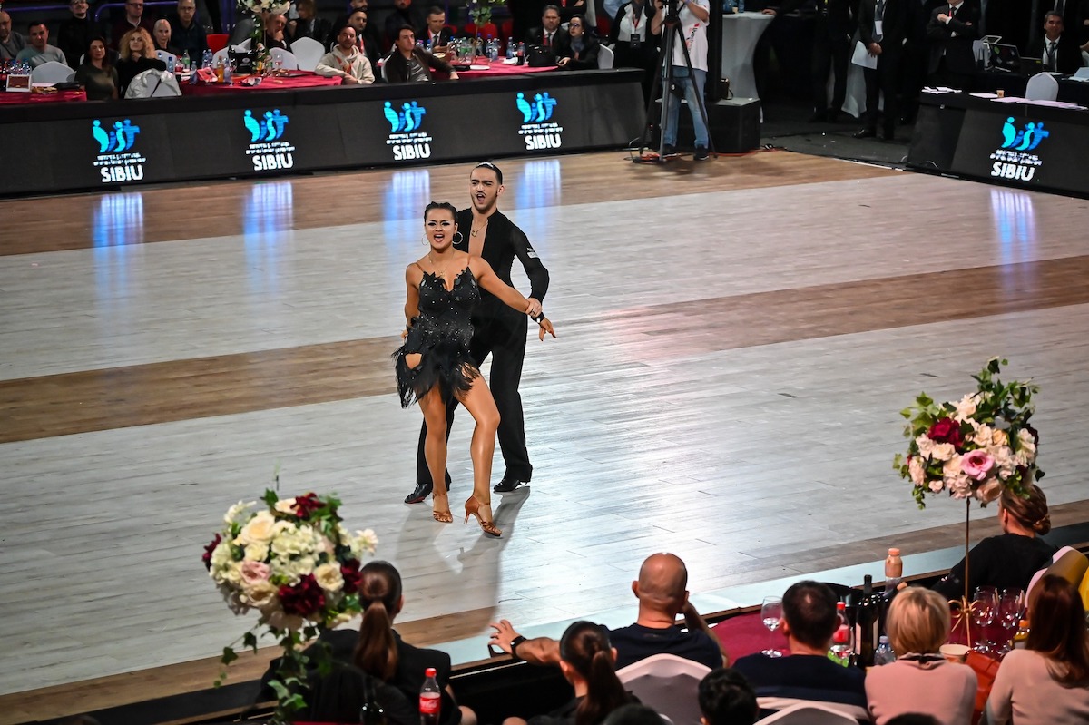Peste 2.000 de dansatori ajung la Sibiu la începutul lunii noiembrie, la Transylvanian Grand Prix