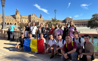 Un proiect Erasmus+ îi duce pe elevii din Agnita în inima Andaluziei. Profesor coordonator: „În fiecare zi descoperă ce înseamnă spiritul de echipă, responsabilitatea și curajul de a se descurca singuri într-o țară străină”