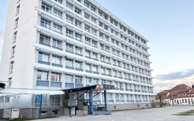 O persoană a fost arestată preventiv și alte trei sub control judiciar, în cazul țigărilor vândute fără timbru fiscal