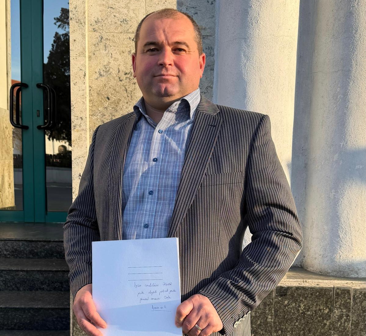 Eduard Andrei Manițiu, fostul viceprimar, este candidatul PNL la alegerile pentru Primăria comunei Cârța