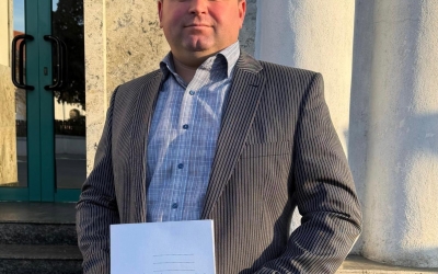 Eduard Andrei Manițiu, fostul viceprimar, este candidatul PNL la alegerile pentru Primăria comunei Cârța