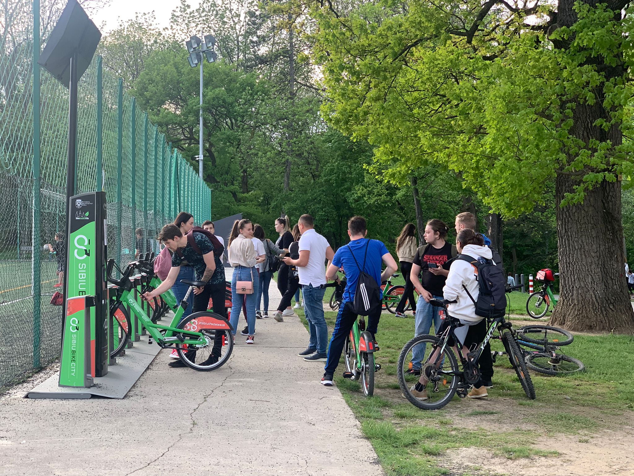 Primăria Sibiu iarăși strânge bicicletele de închiriat să le bage în depozit până în martie 2026