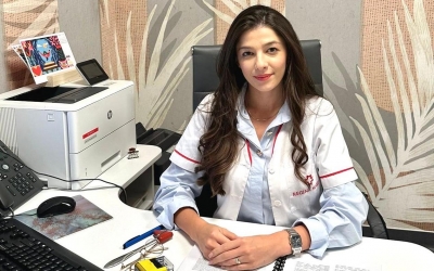 „Tratează cu cap durerea de cap”. dr. Daniela Nemeș Frum, medic specialist neurolog la Campus Medical Regina Maria Sibiu spune care este cheia unei vieți fără cefalee