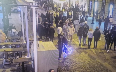 Primul weekend al Târgului de Crăciun, fără incidente. Poliția locală a amendat vânzători ilegali și cerșetori