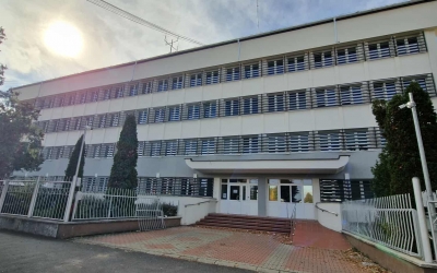 Sumă de bani găsită de un sibian pe strada Aleea Buia. Proprietarul este așteptat la poliție pentru a-și recupera banii