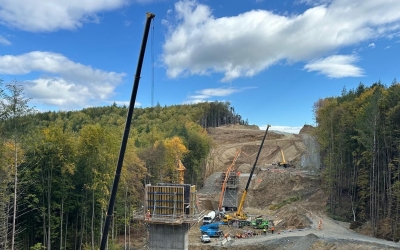 FOTO Autostrada A1 Sibiu – Pitești: WeBuild avansează pe tronsonul 3: ”Mă bucur să împărtășesc progresul unui proiect de amploare”